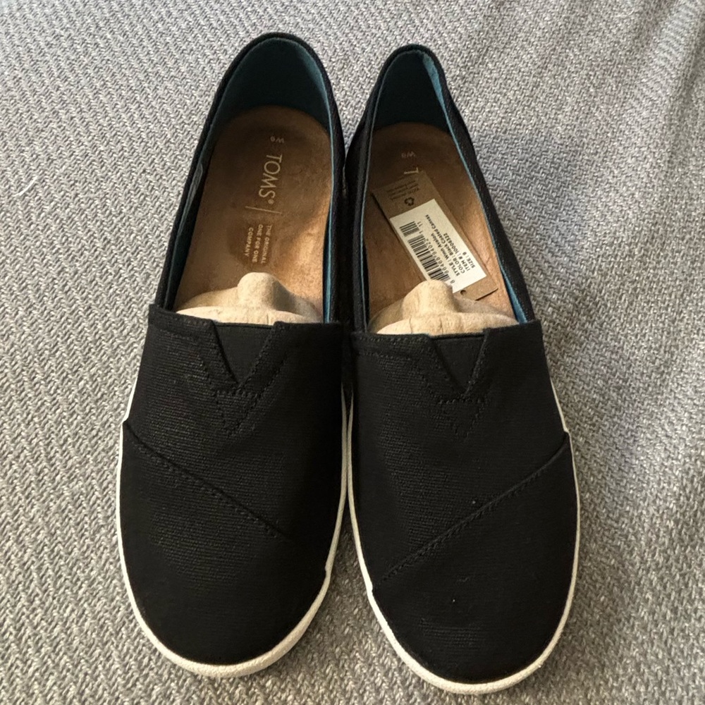 TOMS Avalon Women’s Shoe